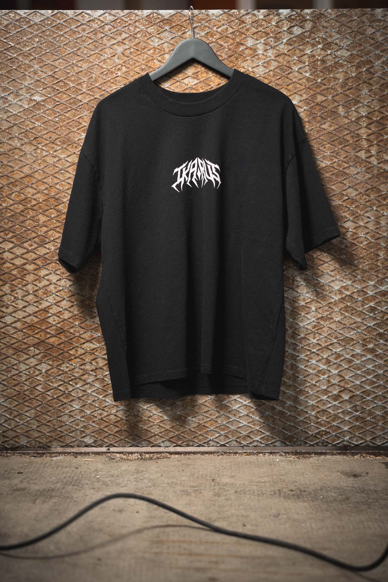 IKARUS Line-Up Oversized Tee — Blackout Edition
