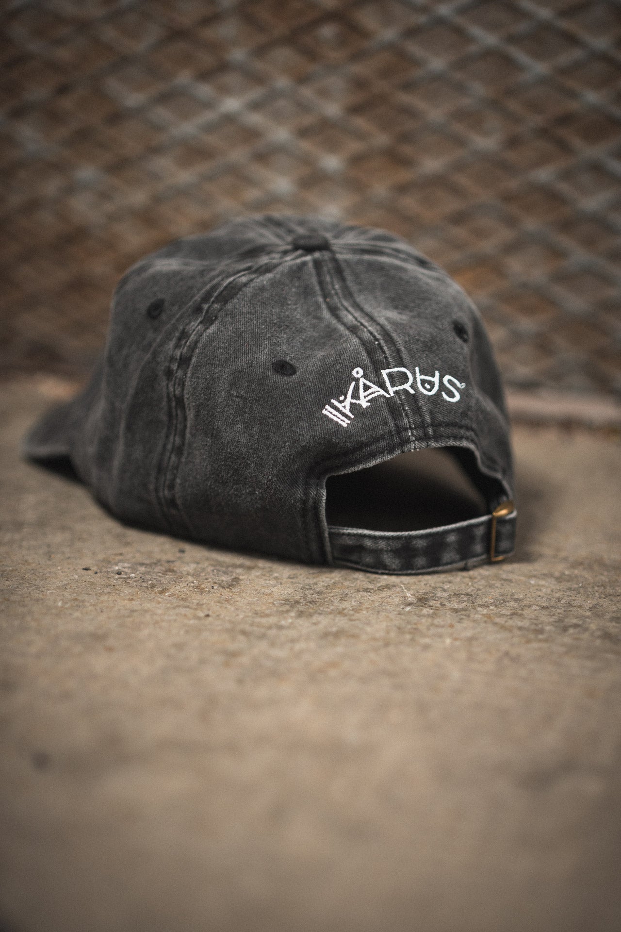 IKARUS Dad Cap — Washed Black